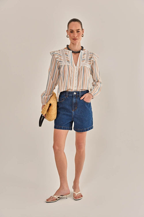Blusa Joane Cambraia Listrada – Linda de Morrer