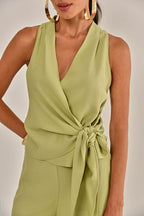 Blusa Matilde Crepe Verde – Linda de Morrer