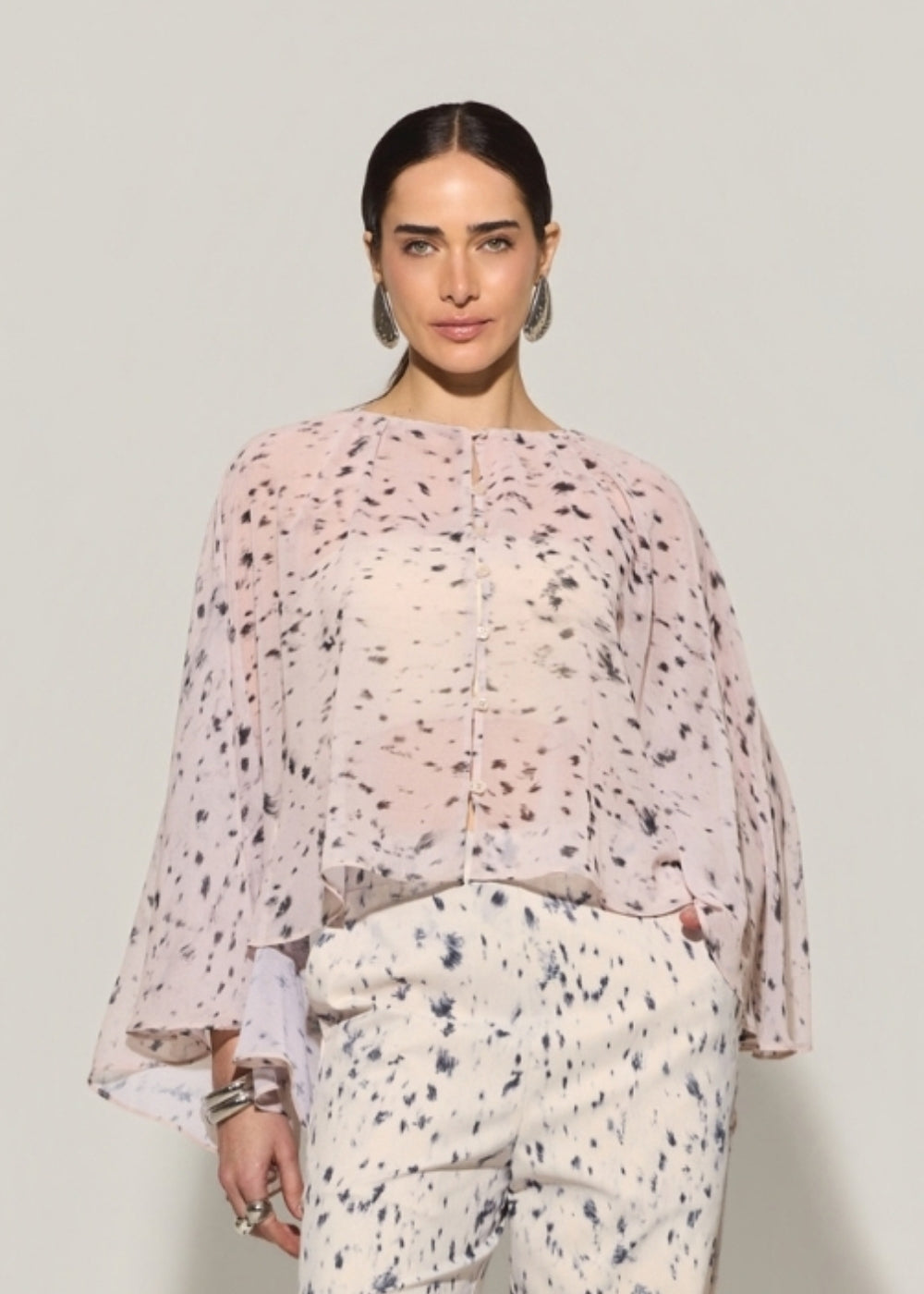 Blusa Chiffon Olívia Estampada – Raizz