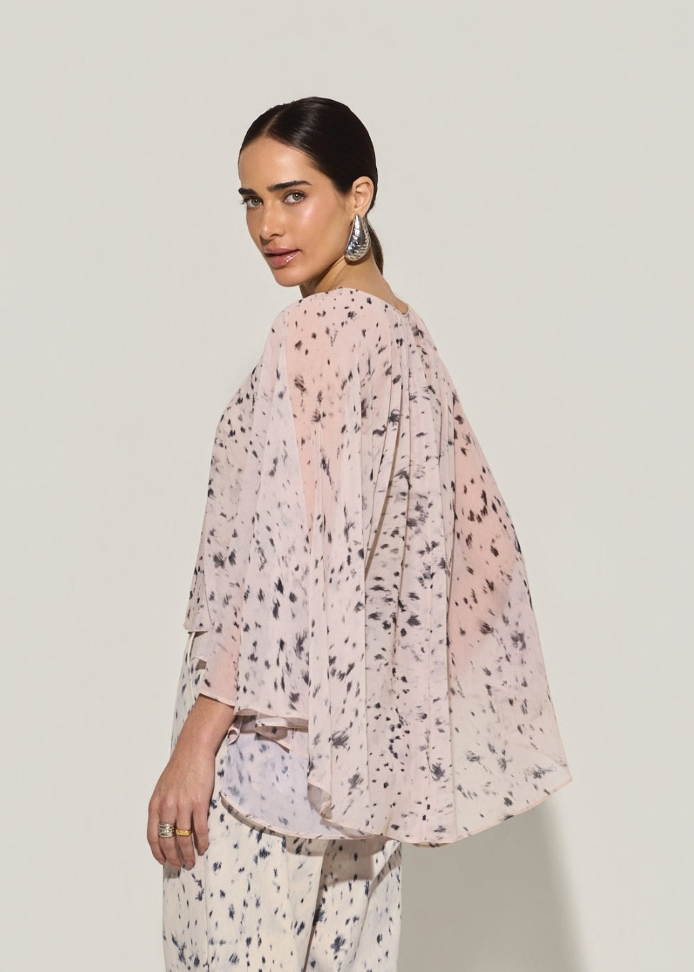 Blusa Chiffon Olívia Estampada – Raizz