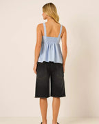 Bermuda pespontada em jeans preto Cheroy - costas