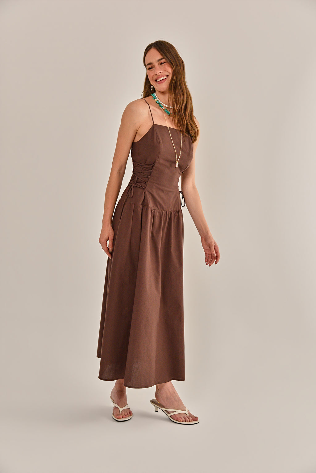VESTIDO JOYFUL MARROM