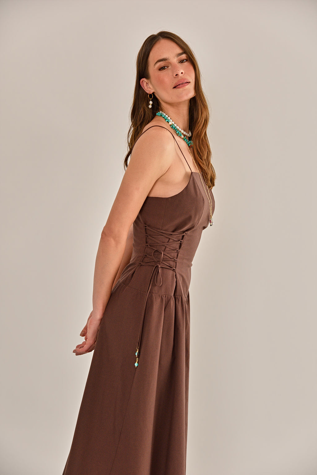 VESTIDO JOYFUL MARROM