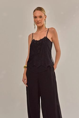 BLUSA CHILLI PRETO